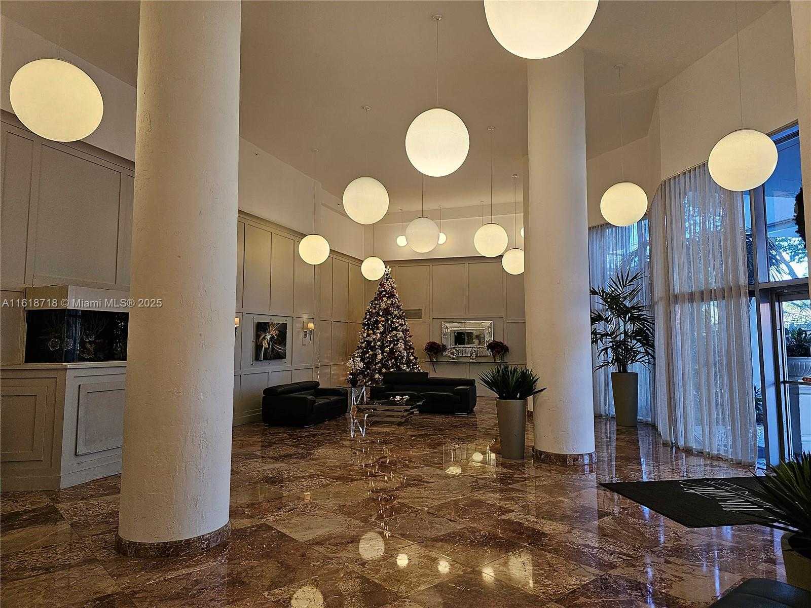 Small Image of 3600 MYSTIC POINTE DR #1607, Aventura Number 11
