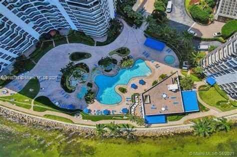 Small Image of 3600 MYSTIC POINTE DR #1607, Aventura Number 15
