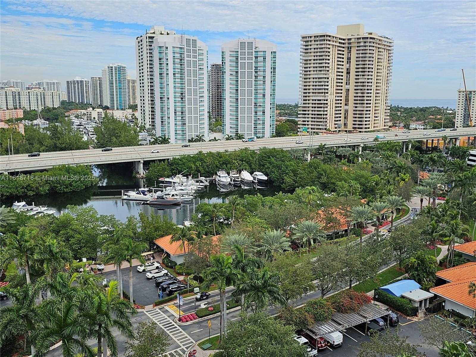 Small Image of 3600 MYSTIC POINTE DR #1607, Aventura Number 23