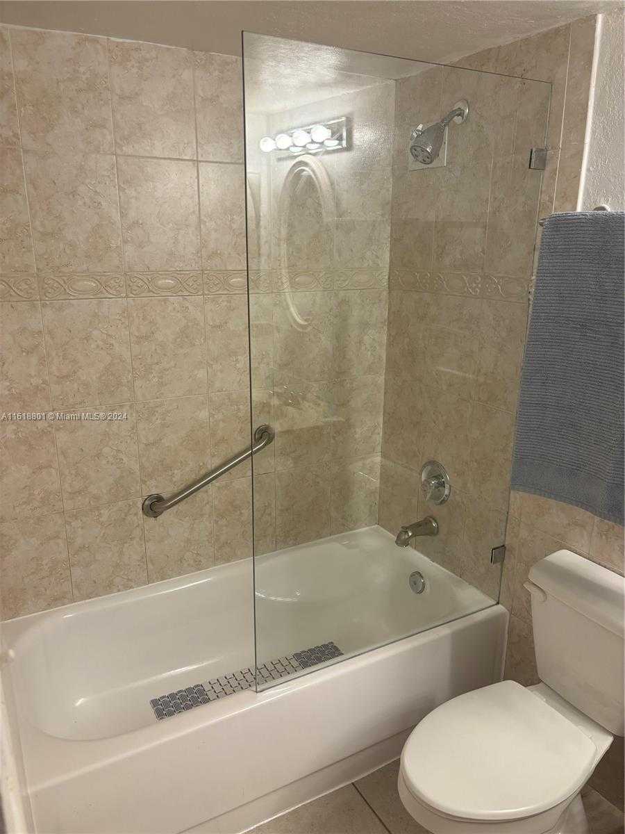 Small Image of 19201 COLLINS AVE #934, Sunny Isles Beach Number 32