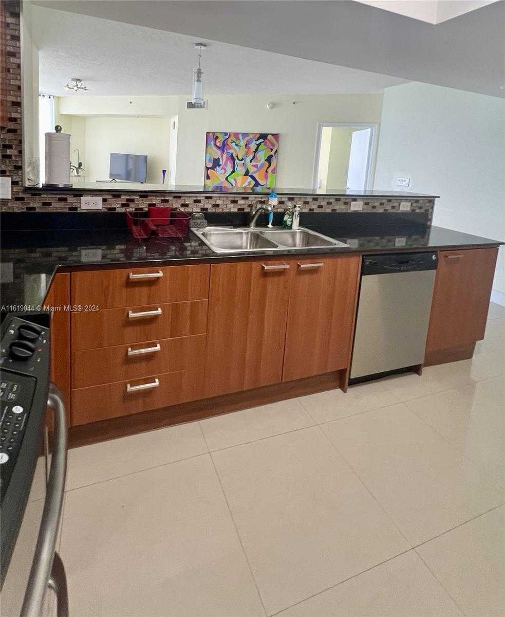 Small Image of 16699 COLLINS AVE #2910, Sunny Isles Beach Number 13