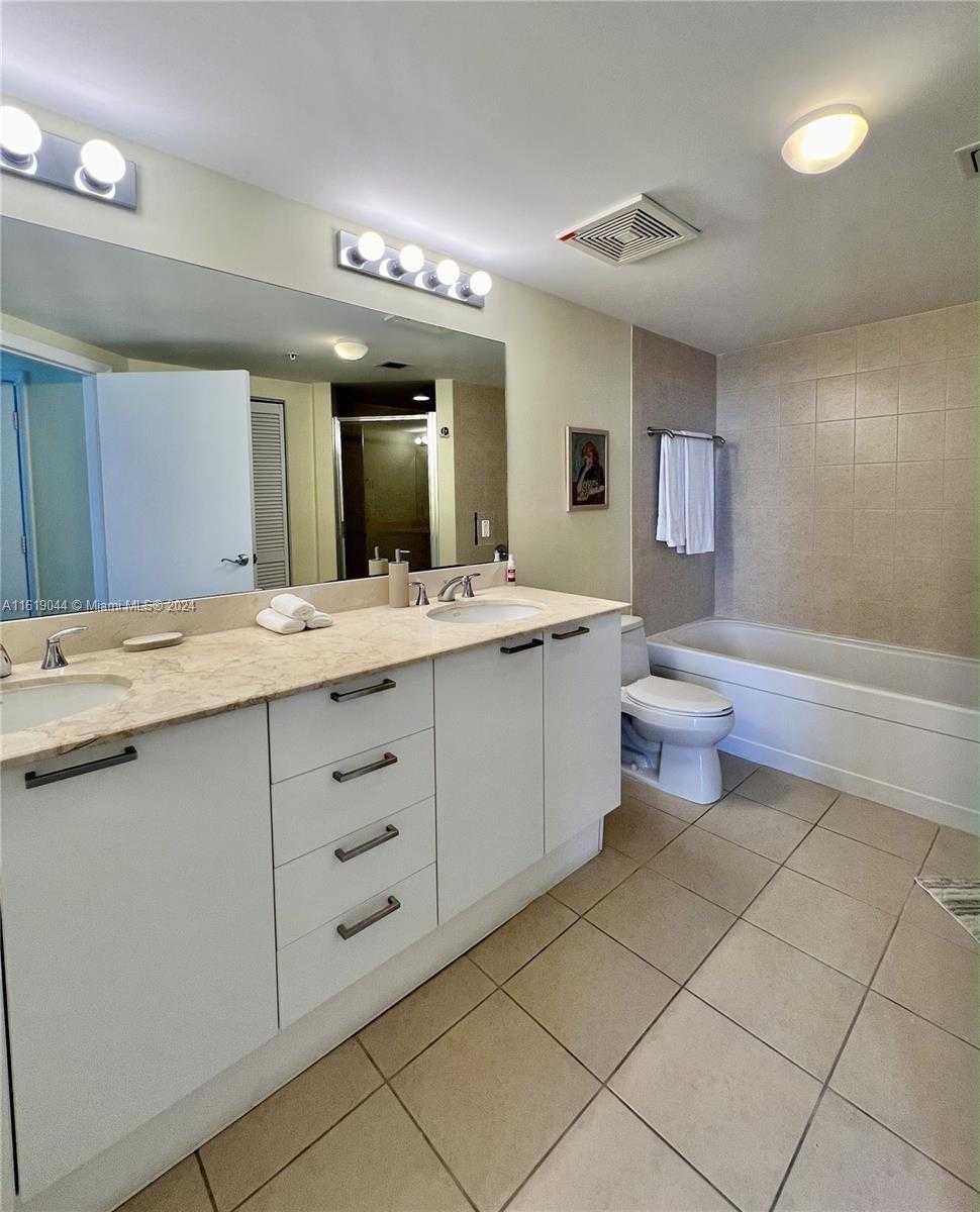 Small Image of 16699 COLLINS AVE #2910, Sunny Isles Beach Number 23