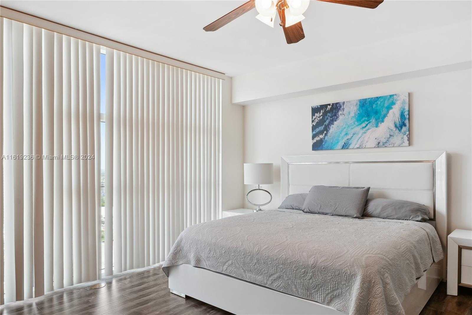 Small Image of 1830 SOUTH OCEAN DR #3107, Hallandale Beach Number 15