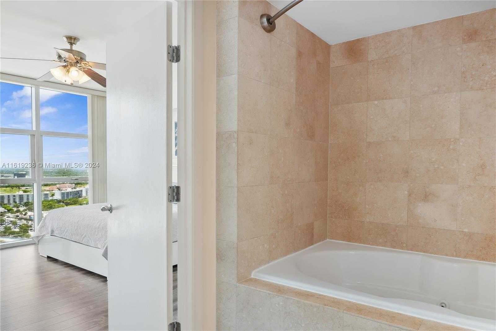 Small Image of 1830 SOUTH OCEAN DR #3107, Hallandale Beach Number 17