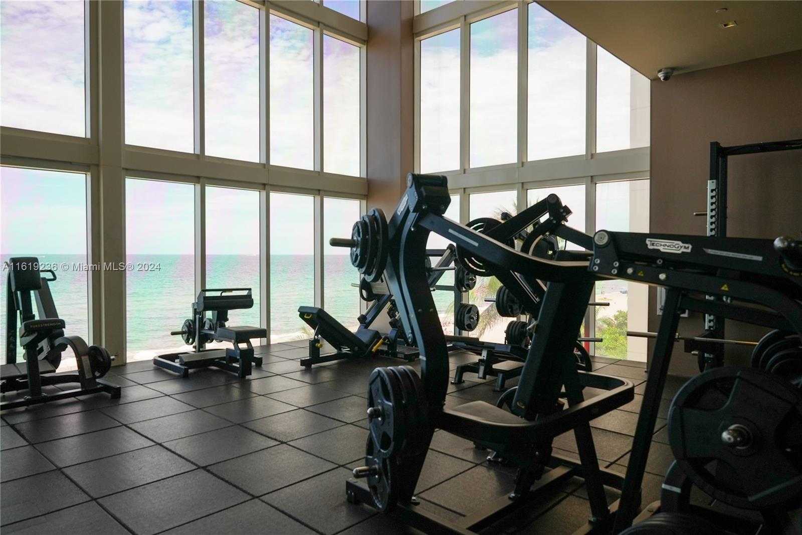 Small Image of 1830 SOUTH OCEAN DR #3107, Hallandale Beach Number 24