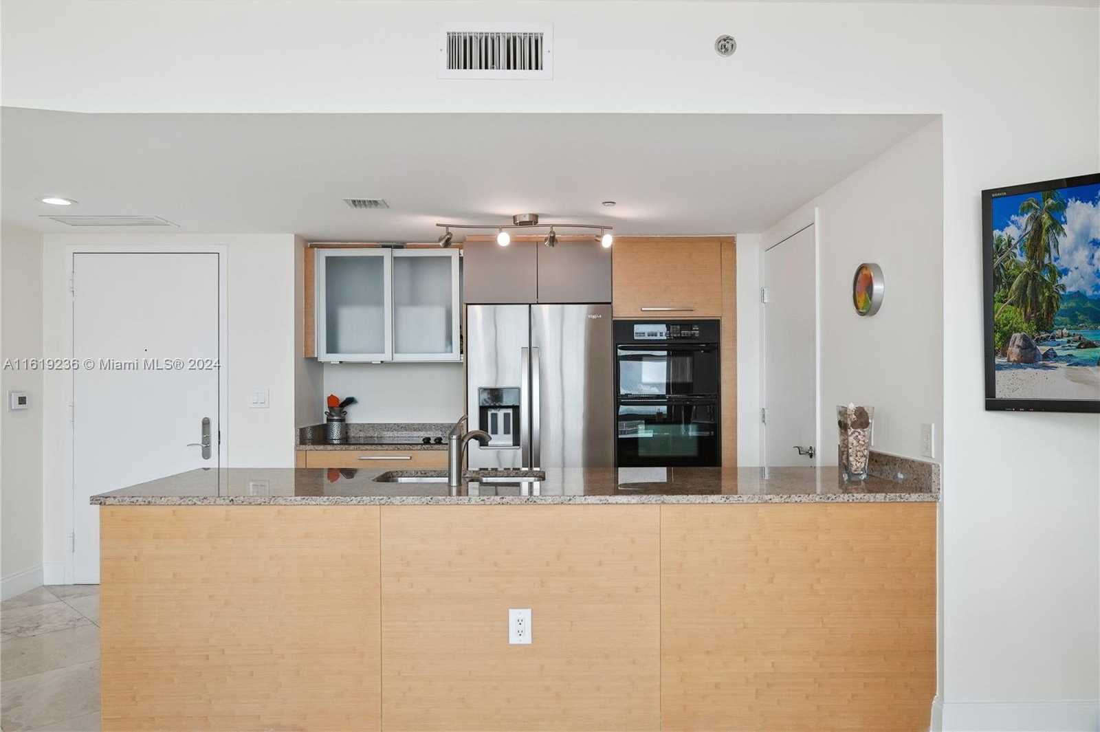 Small Image of 1830 SOUTH OCEAN DR #3107, Hallandale Beach Number 5