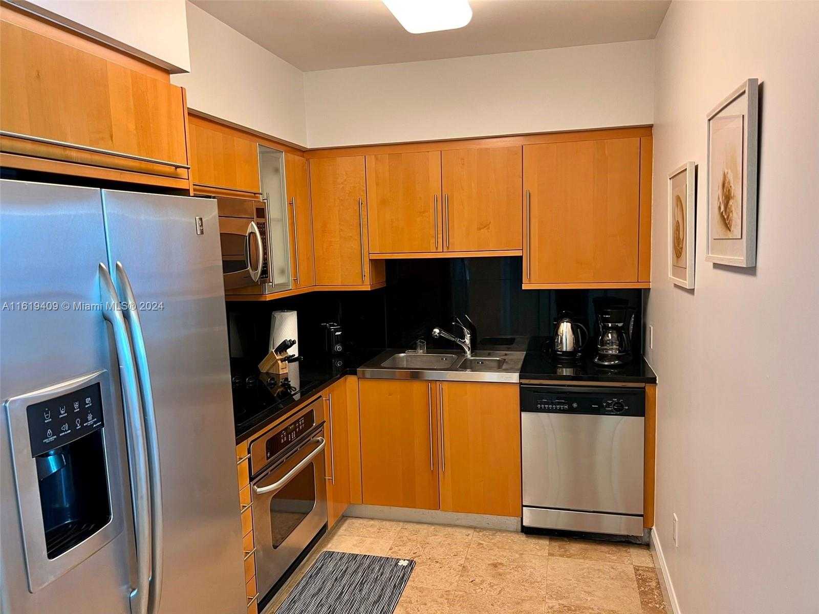Small Image of 6365 COLLINS AVE #2610, Miami Beach Number 13