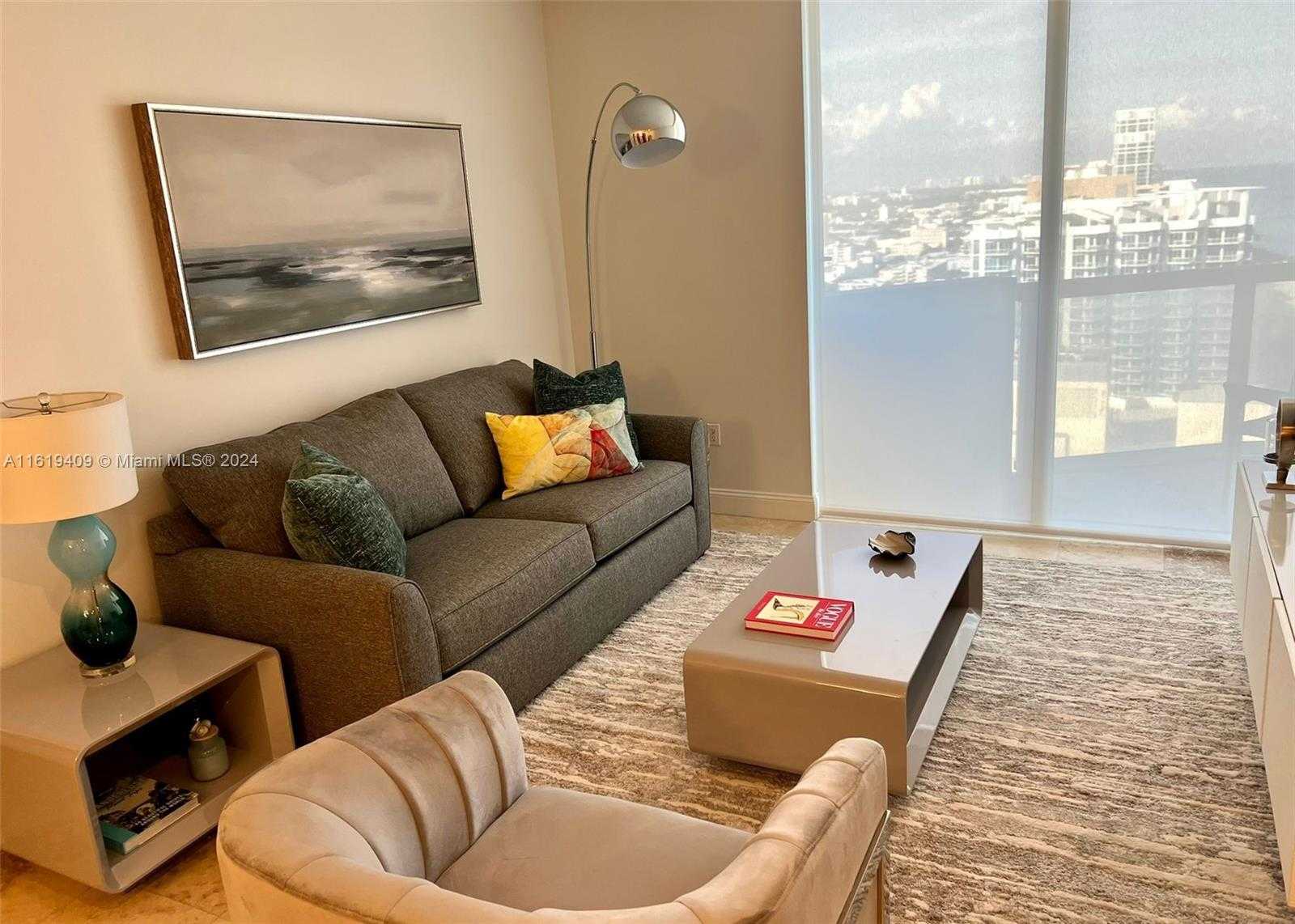 Small Image of 6365 COLLINS AVE #2610, Miami Beach Number 3