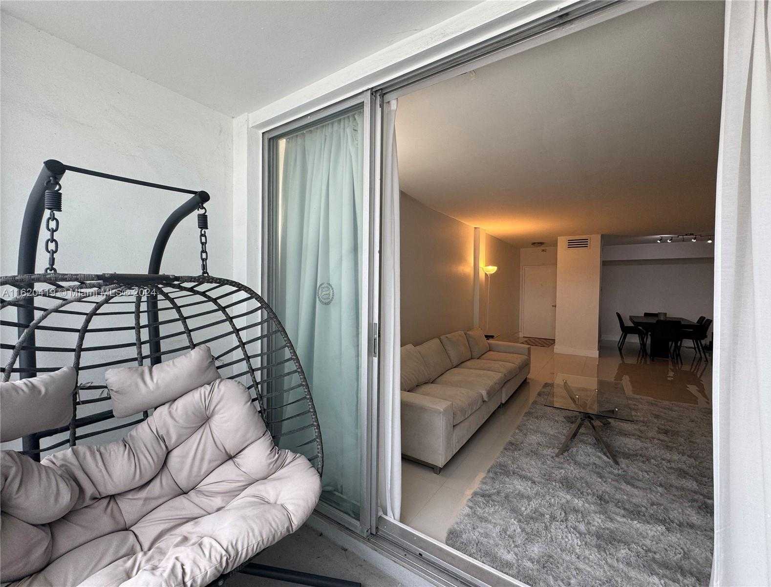 Small Image of 9381 EAST BAY HARBOR DR #302S, Bay Harbor Islands Number 18