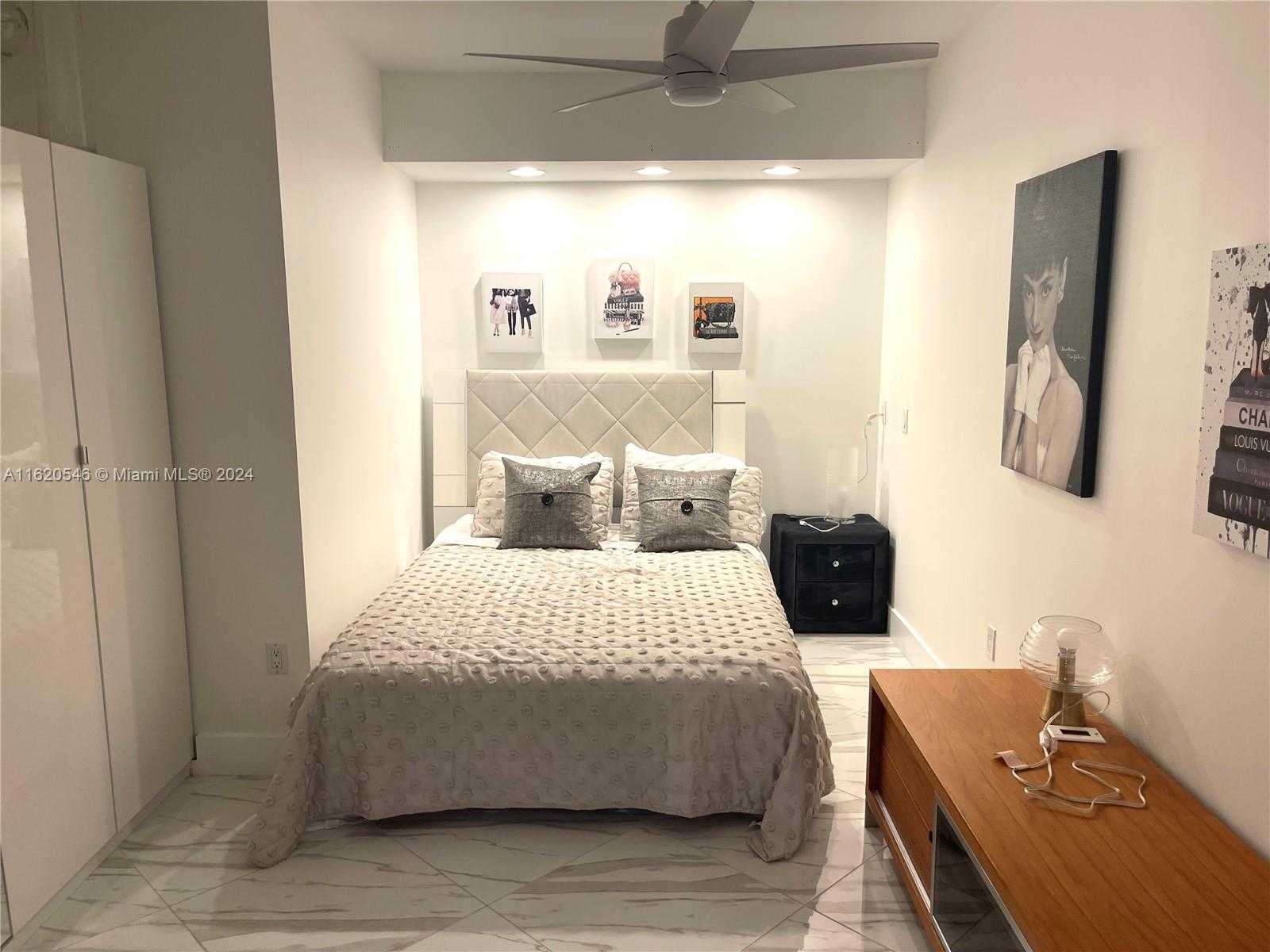 Small Image of 1830 SOUTH OCEAN DR #1403, Hallandale Beach Number 14