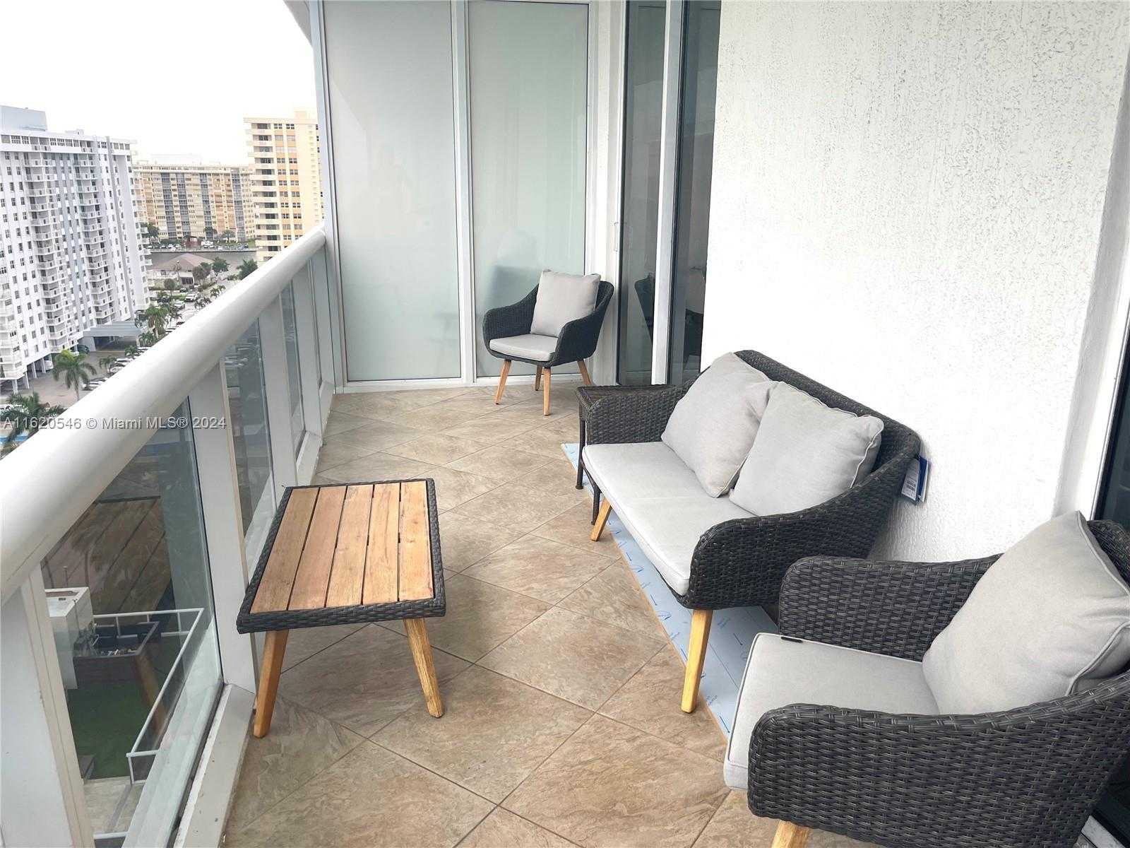 Small Image of 1830 SOUTH OCEAN DR #1403, Hallandale Beach Number 17