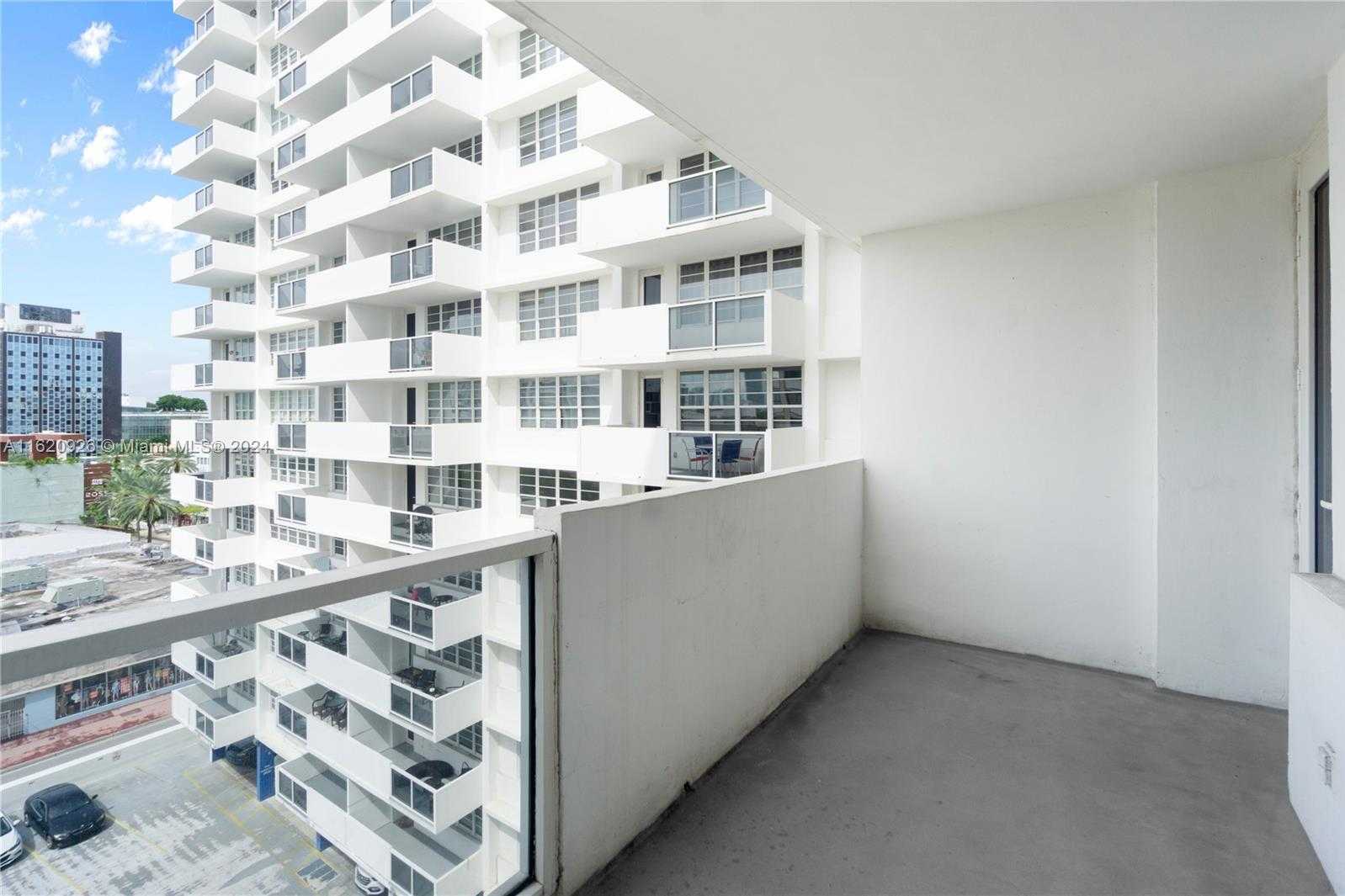Small Image of 100 LINCOLN RD #820, Miami Beach Number 15