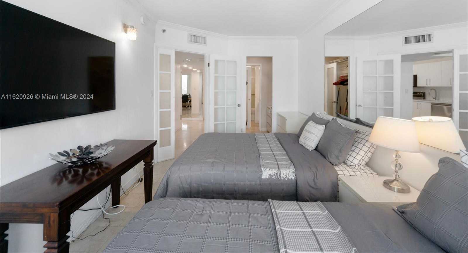 Small Image of 100 LINCOLN RD #820, Miami Beach Number 6