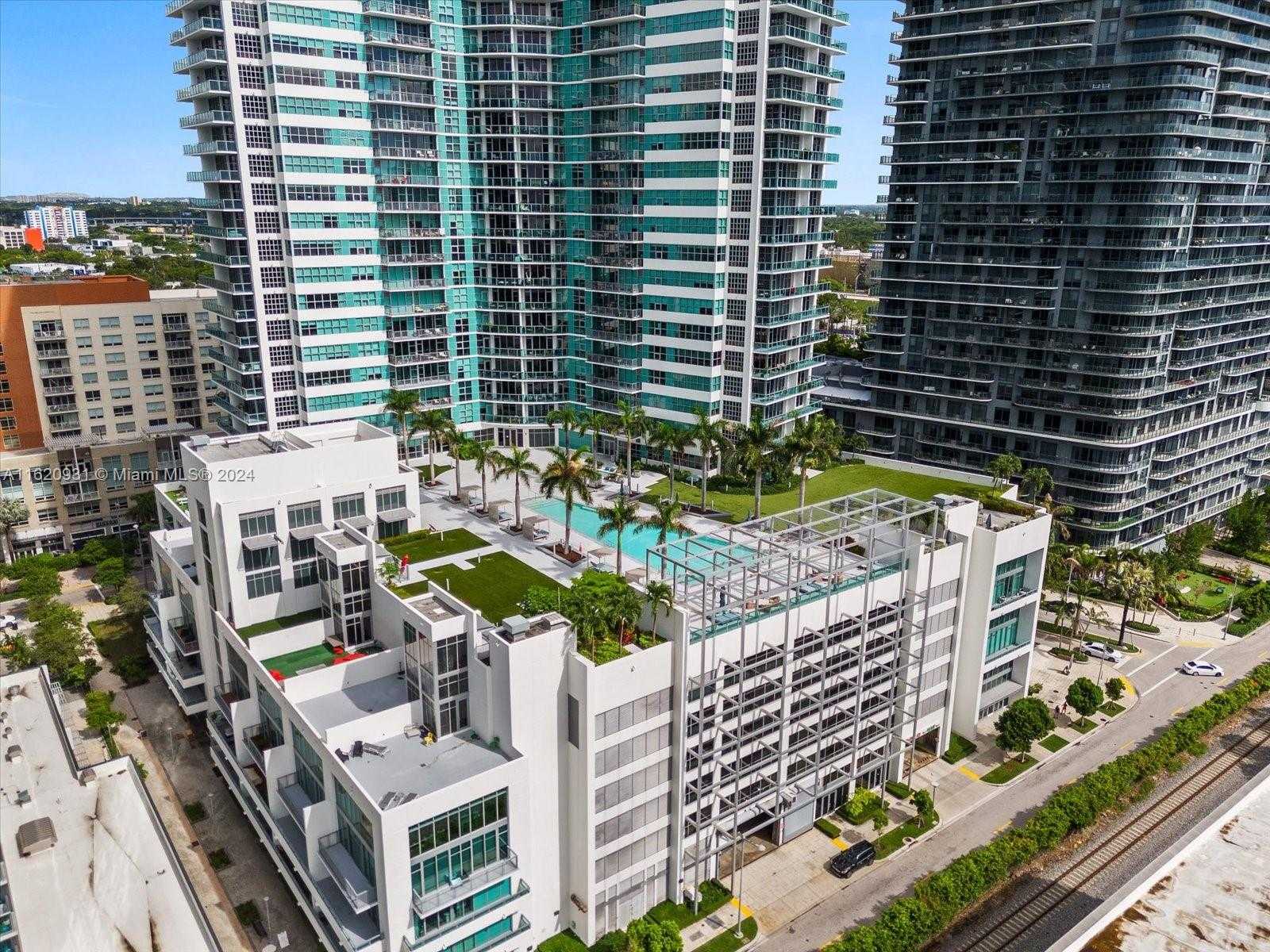 Small Image of 3301 NORTH EAST 1ST AVE #L0202, Miami Number 18
