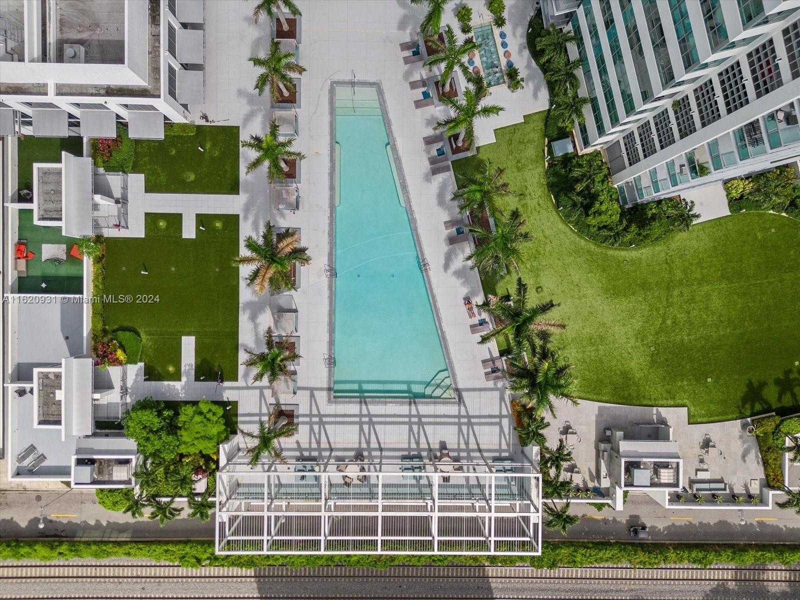 Small Image of 3301 NORTH EAST 1ST AVE #L0202, Miami Number 19
