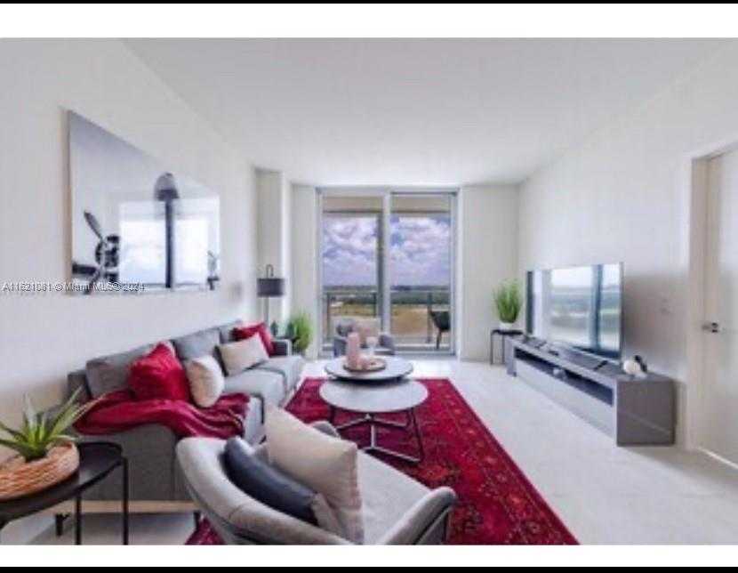 Small Image of 19999 E Country Club Dr, Aventura, FL 33180, USA Number 3