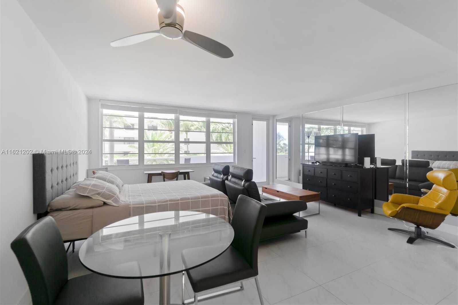 Small Image of 100 LINCOLN RD #436, Miami Beach Number 2