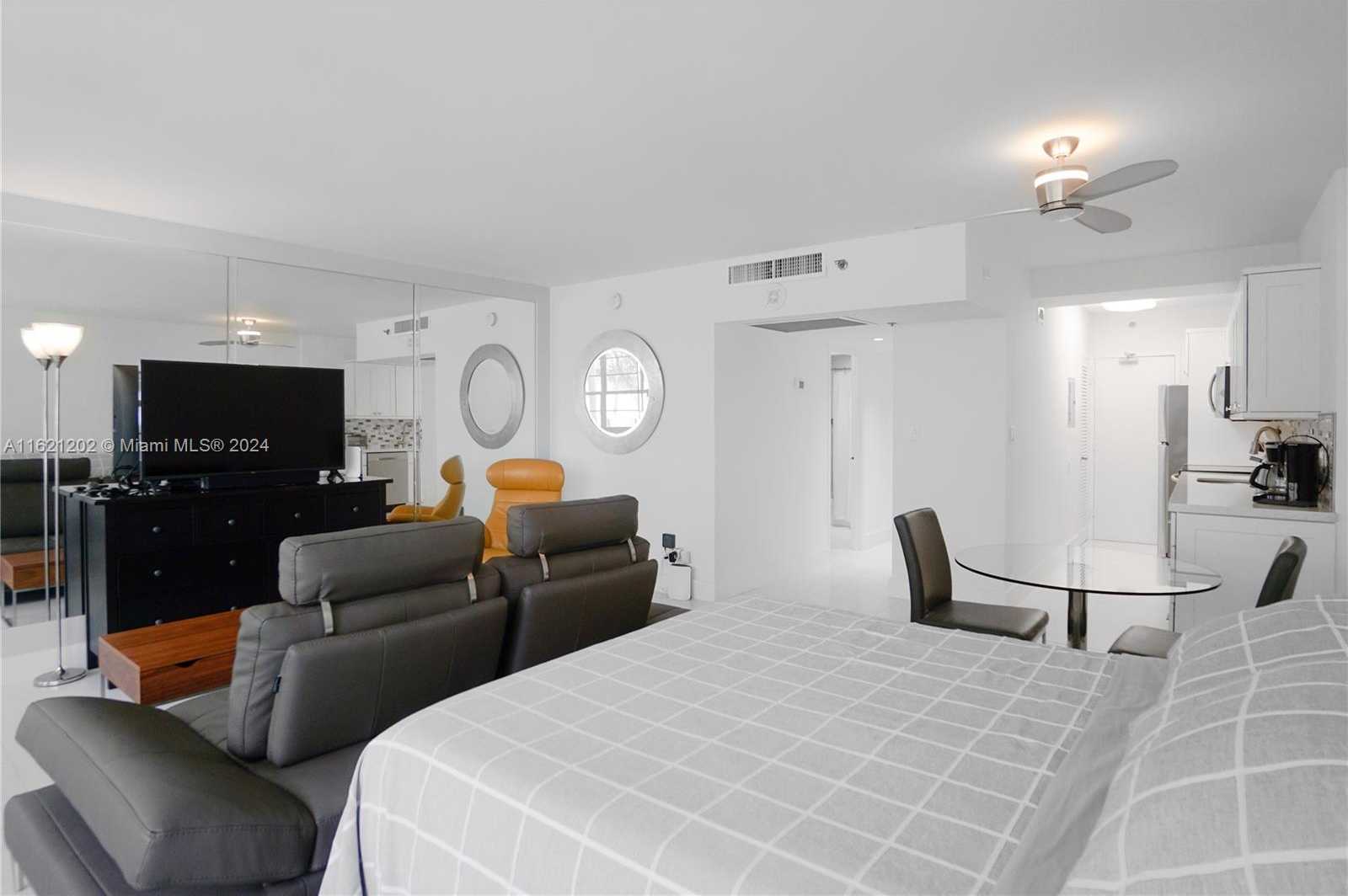 Small Image of 100 LINCOLN RD #436, Miami Beach Number 6