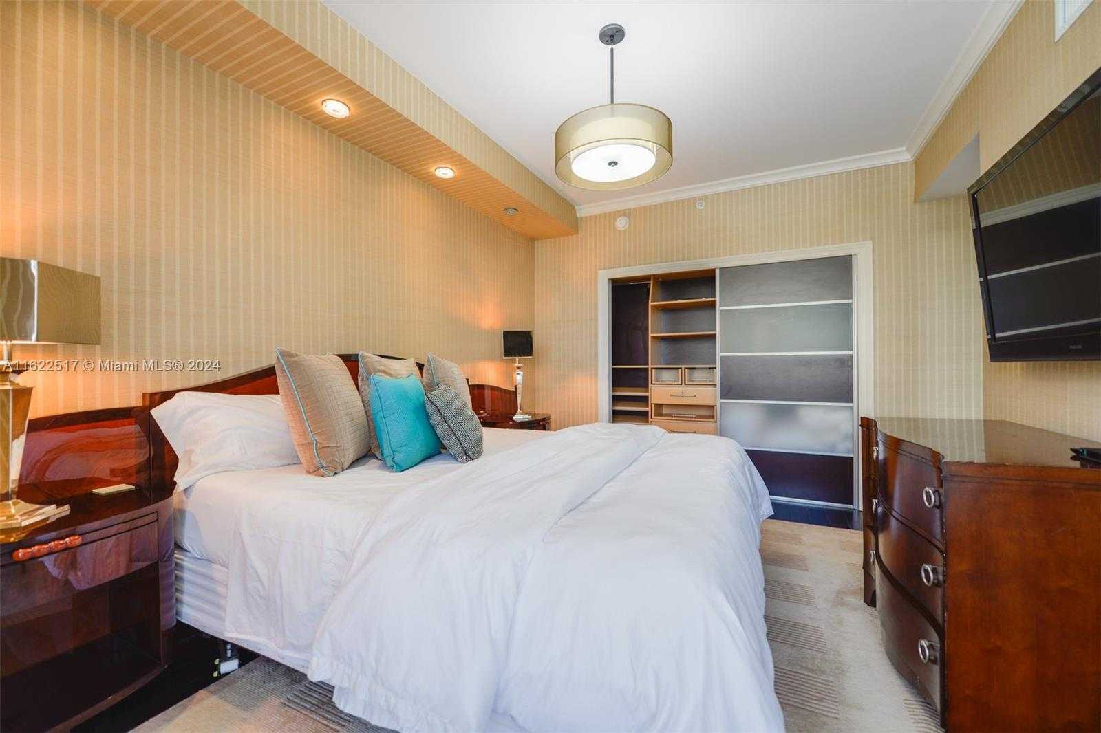 Small Image of 17875 COLLINS AVE #705, Sunny Isles Beach Number 21
