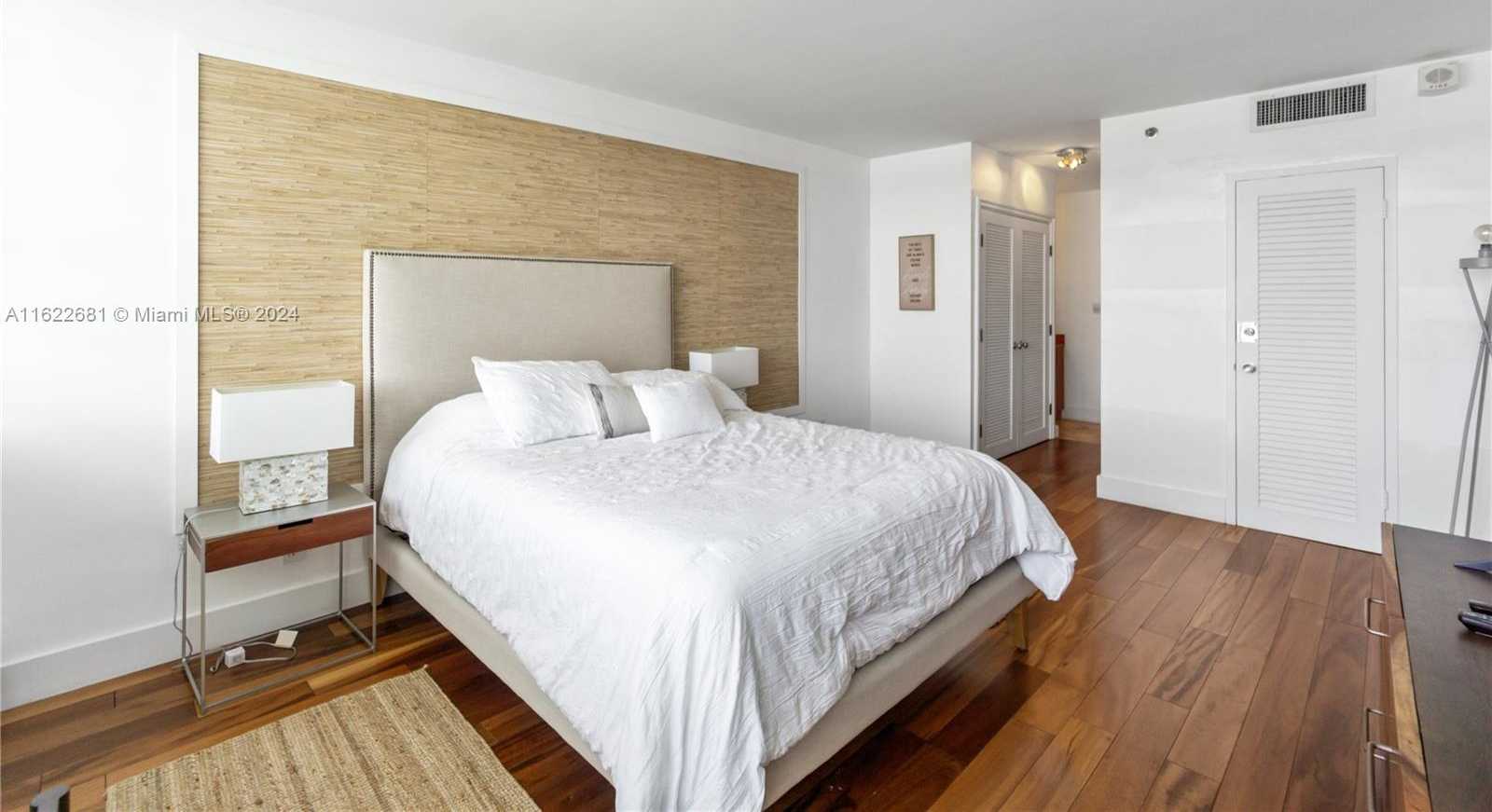 Small Image of 100 LINCOLN RD #1422, Miami Beach Number 11