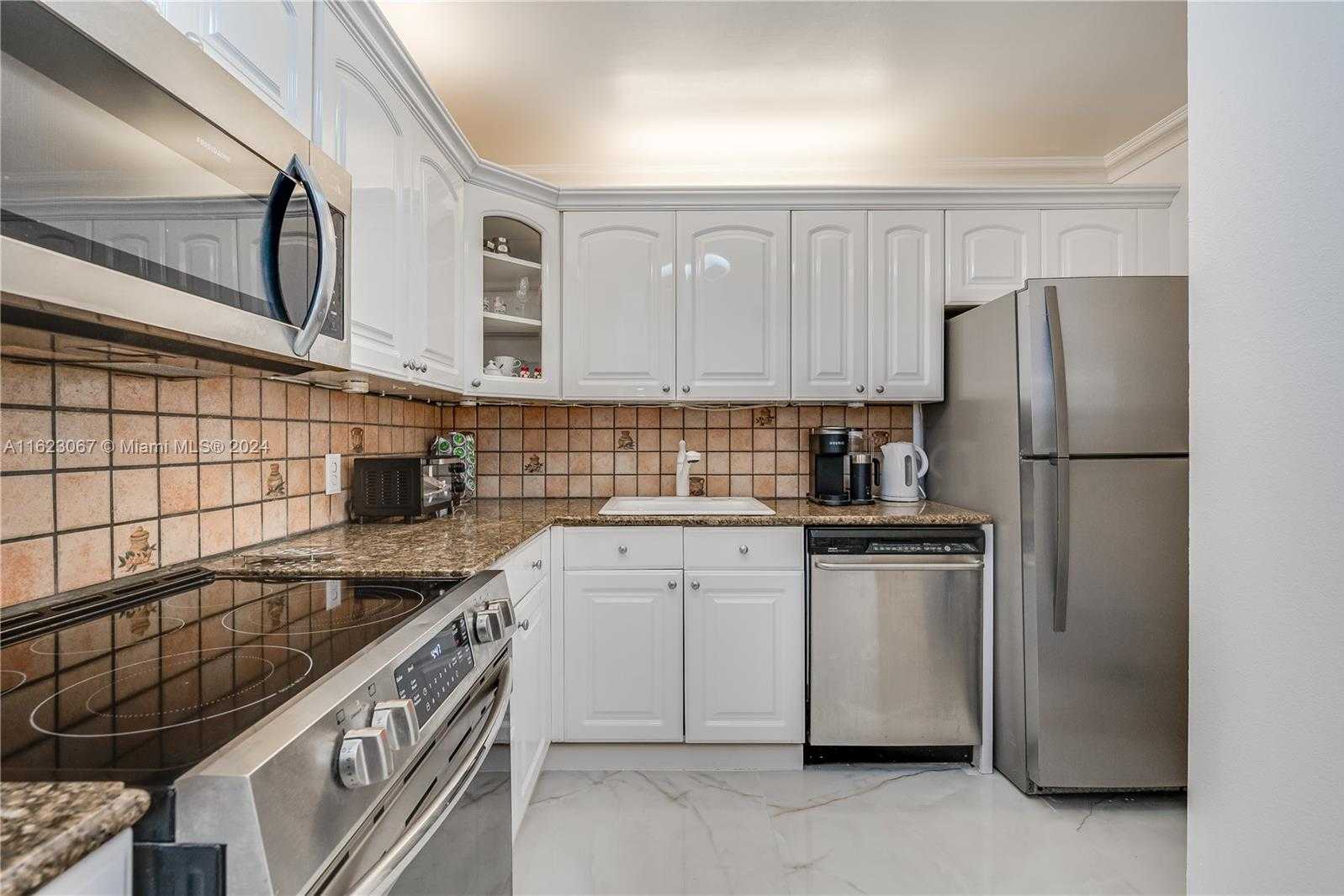 Small Image of 2201 SOUTH OCEAN DR #2005, Hollywood Number 18