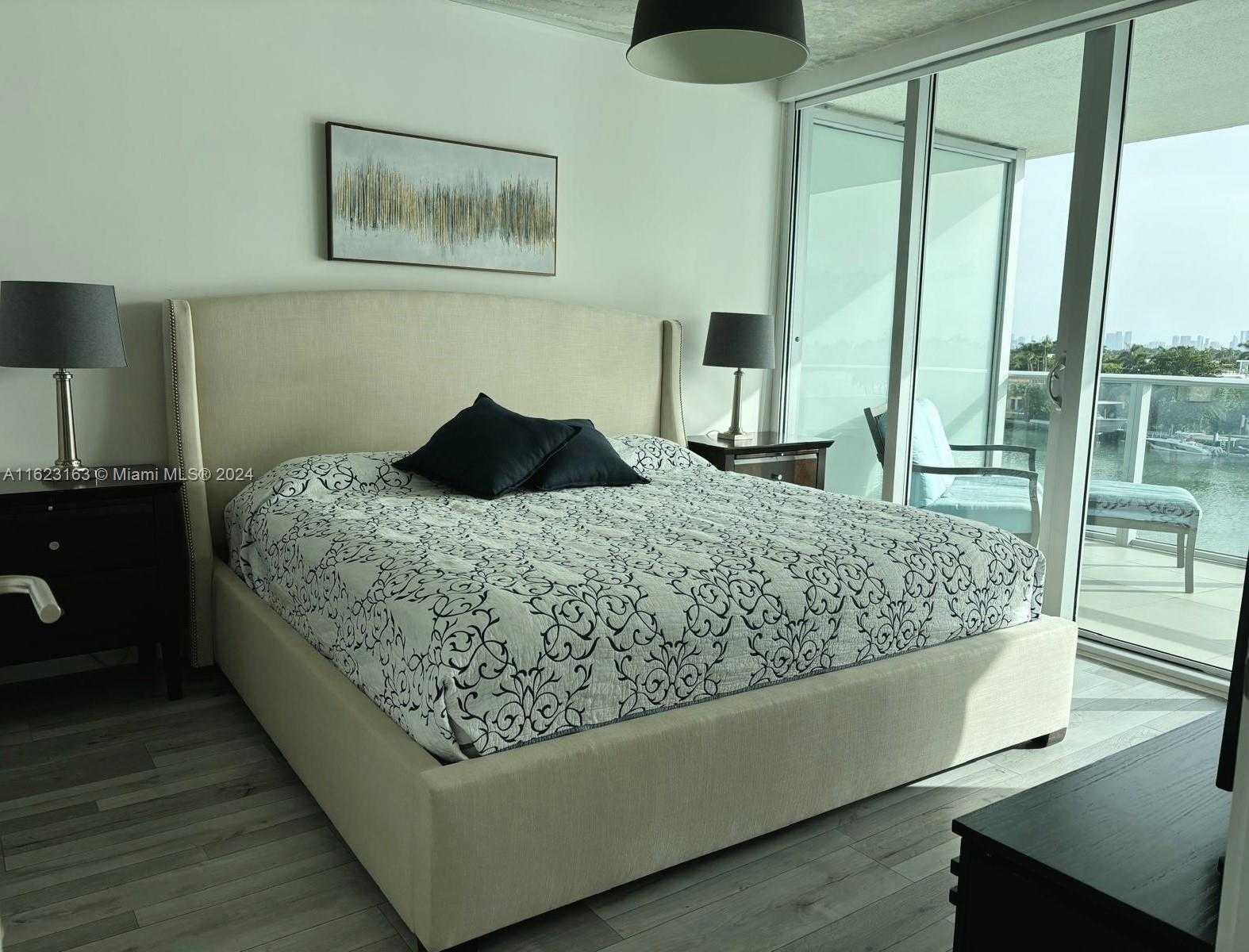 Small Image of 6620 INDIAN CREEK DR #509, Miami Beach Number 16