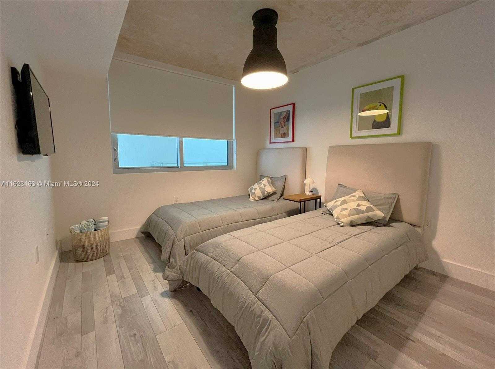 Small Image of 6620 INDIAN CREEK DR #509, Miami Beach Number 27