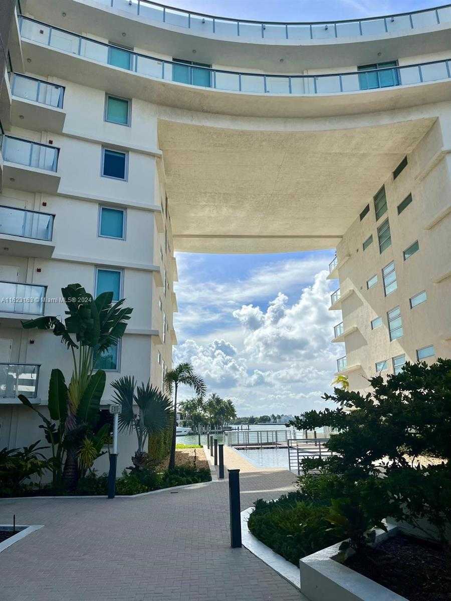 Small Image of 6620 INDIAN CREEK DR #509, Miami Beach Number 32