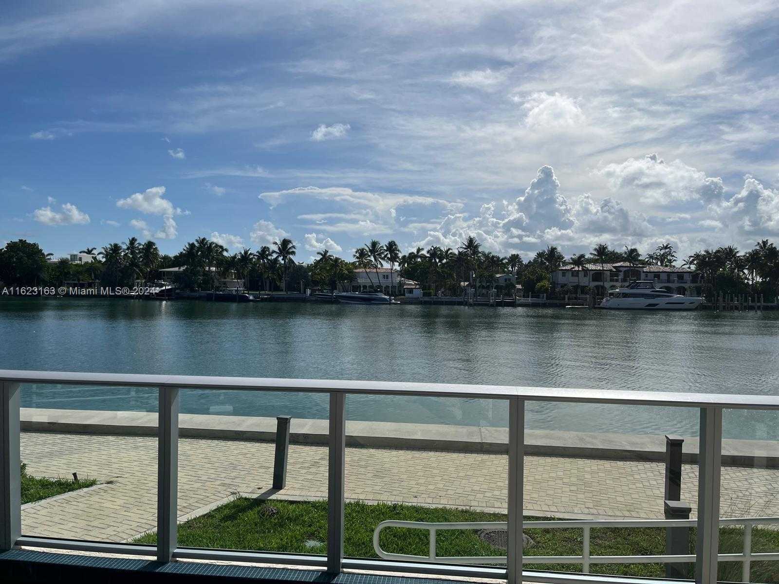 Small Image of 6620 INDIAN CREEK DR #509, Miami Beach Number 37