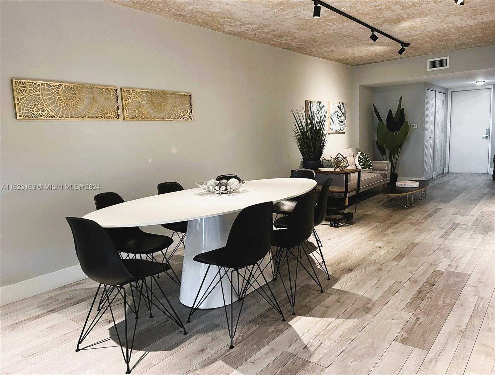 Small Image of 6620 INDIAN CREEK DR #509, Miami Beach Number 39