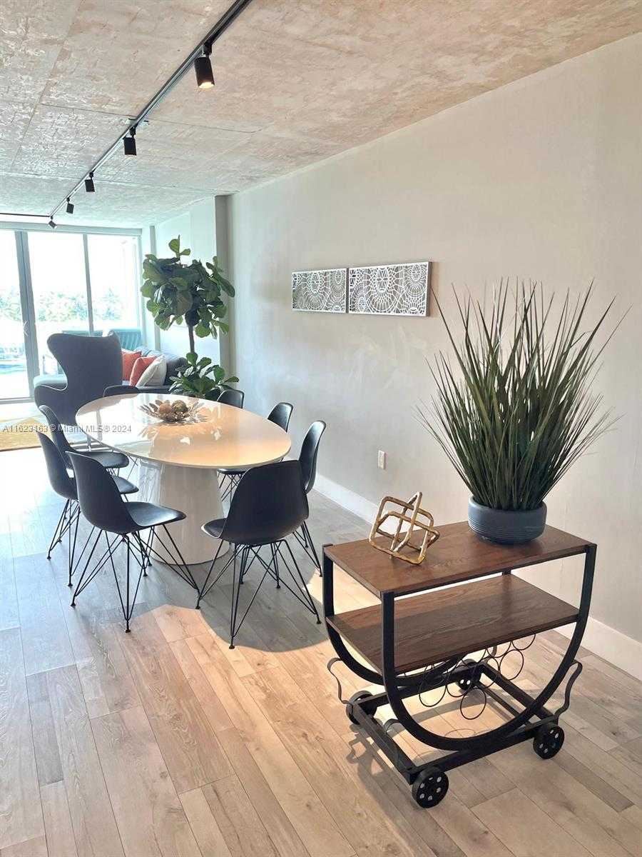 Small Image of 6620 INDIAN CREEK DR #509, Miami Beach Number 40