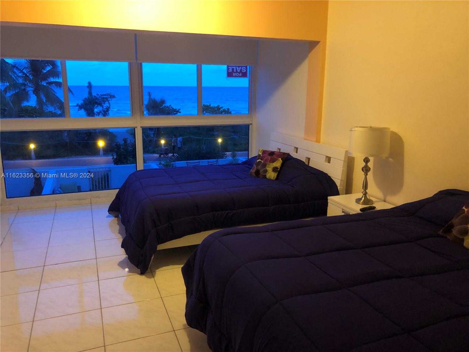 Small Image of 5445 COLLINS AVE #TH-7, Miami Beach Number 3