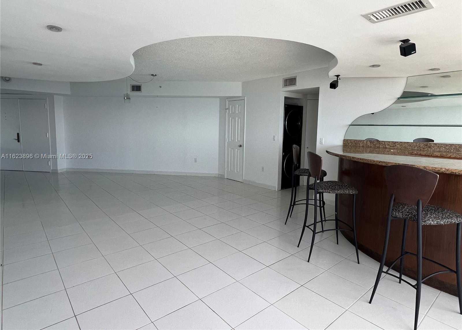 Small Image of 6301 COLLINS AVE #3002, Miami Beach Number 12