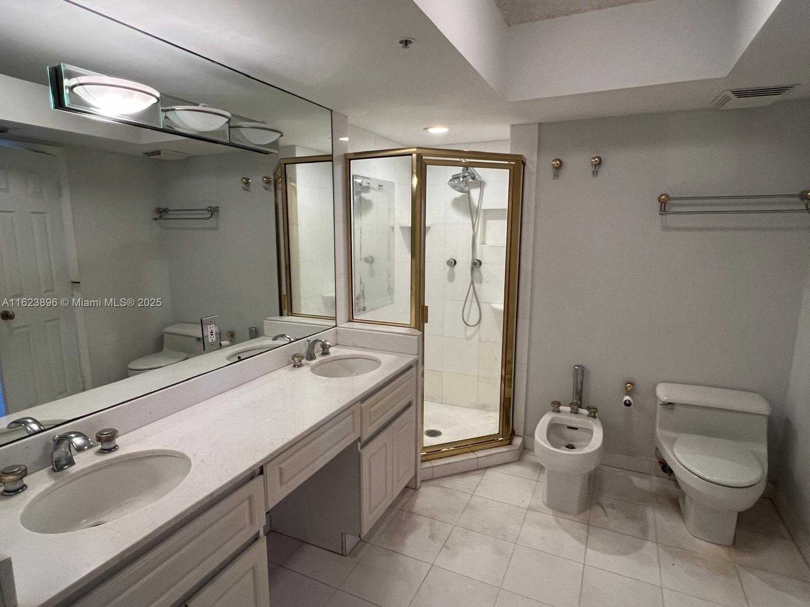 Small Image of 6301 COLLINS AVE #3002, Miami Beach Number 16
