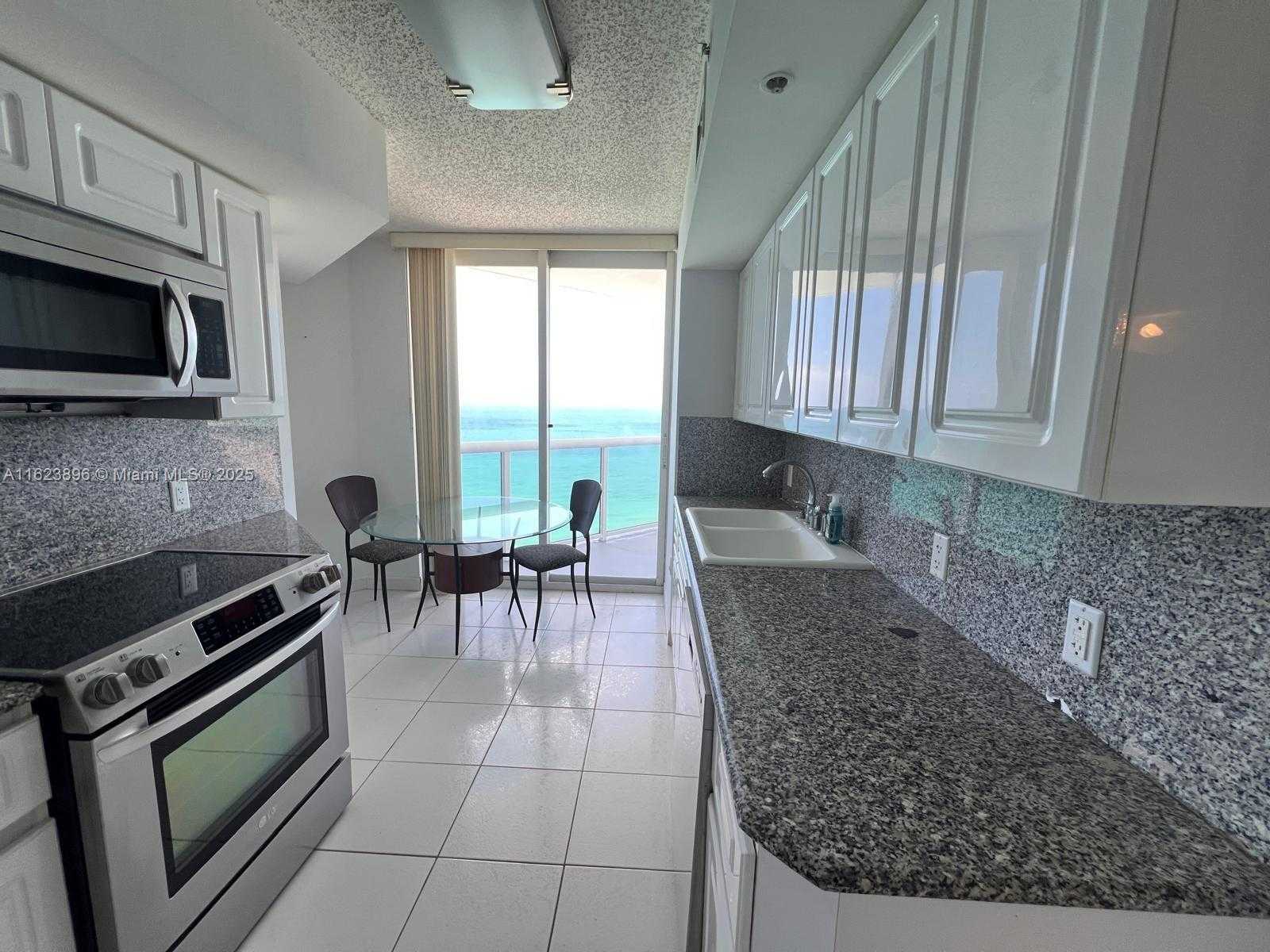 Small Image of 6301 COLLINS AVE #3002, Miami Beach Number 20