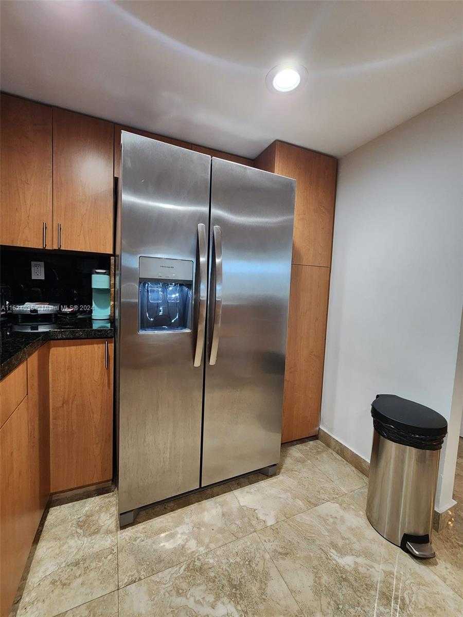 Small Image of 3731 NORTH COUNTRY CLUB DR #2127, Aventura Number 15
