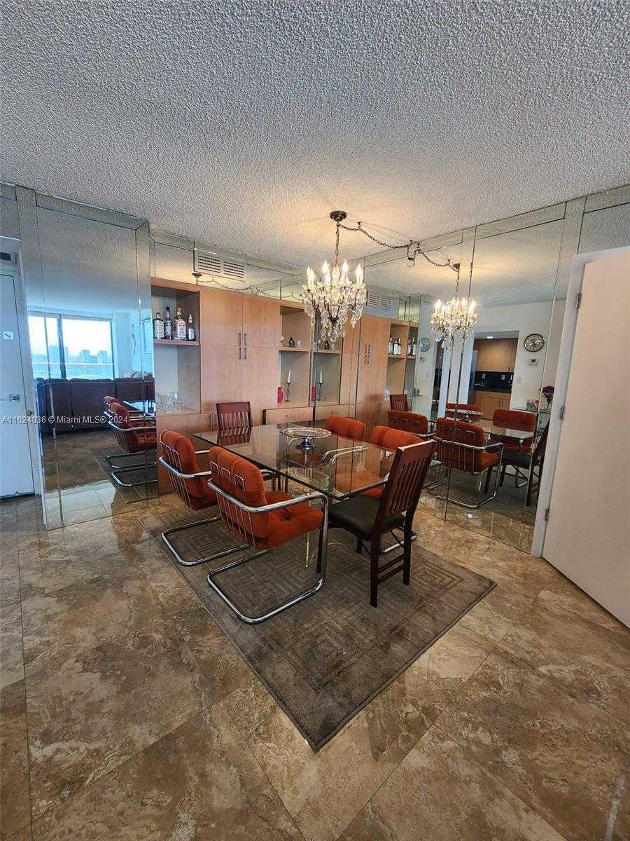 Small Image of 3731 NORTH COUNTRY CLUB DR #2127, Aventura Number 17
