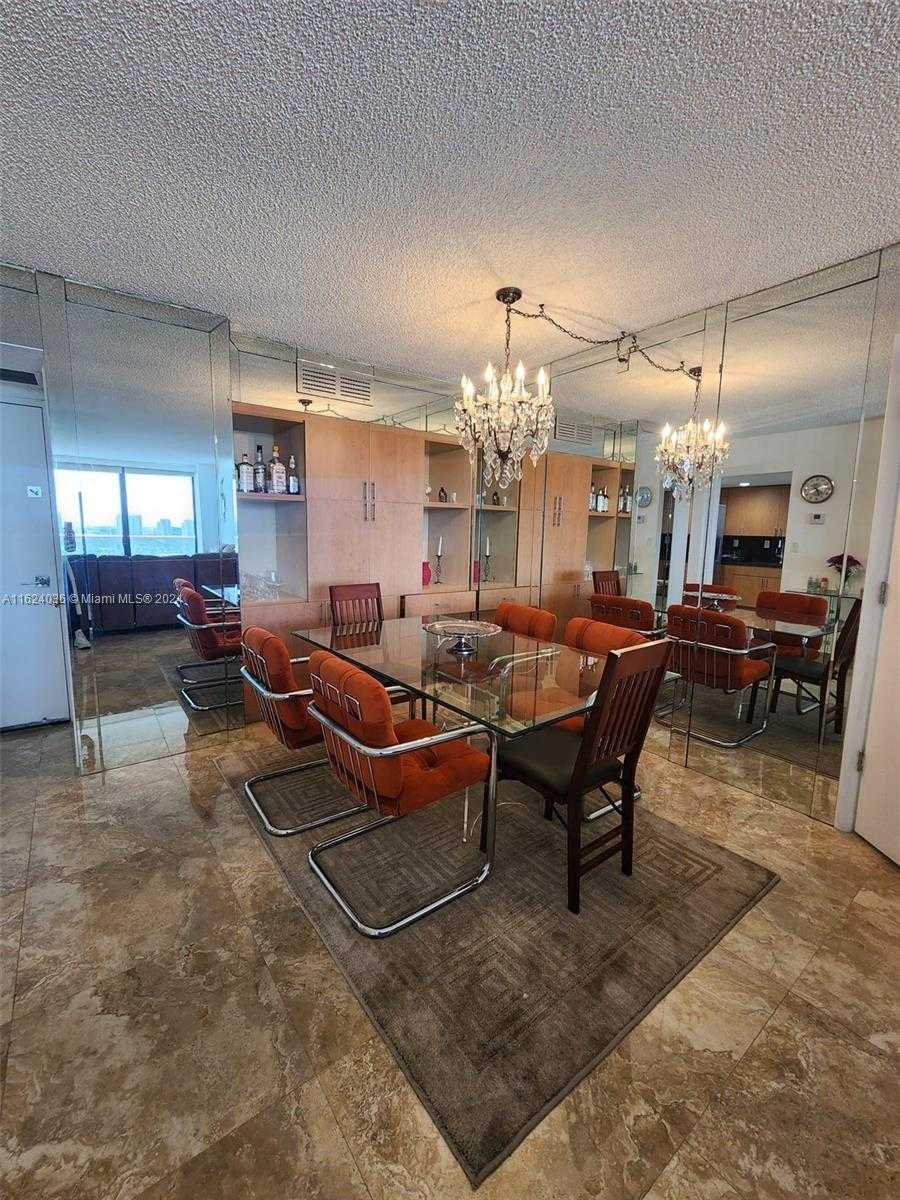 Small Image of 3731 NORTH COUNTRY CLUB DR #2127, Aventura Number 18