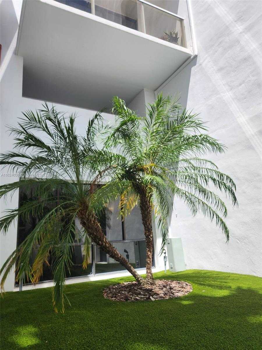 Small Image of 3731 NORTH COUNTRY CLUB DR #2127, Aventura Number 3