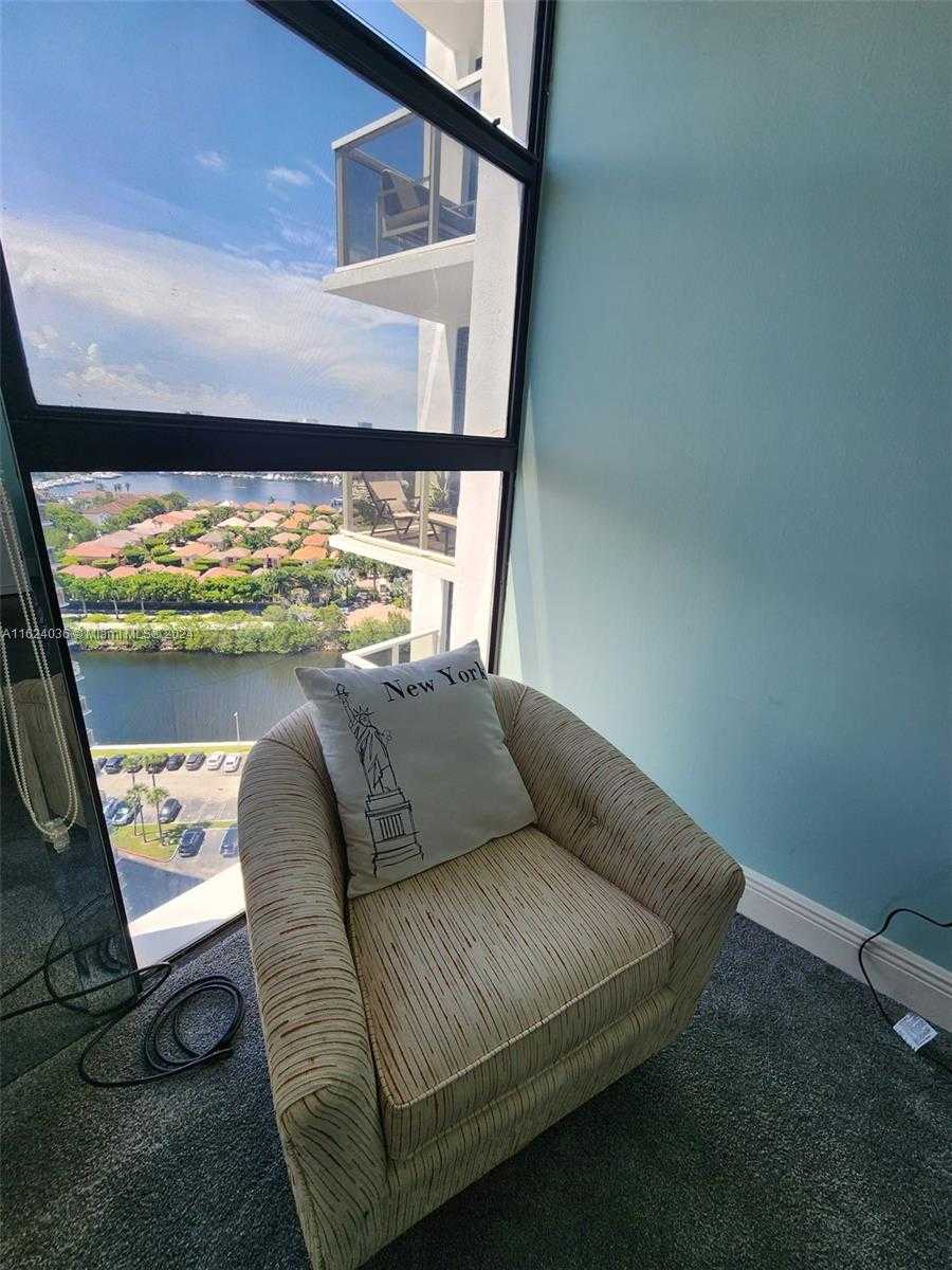 Small Image of 3731 NORTH COUNTRY CLUB DR #2127, Aventura Number 33