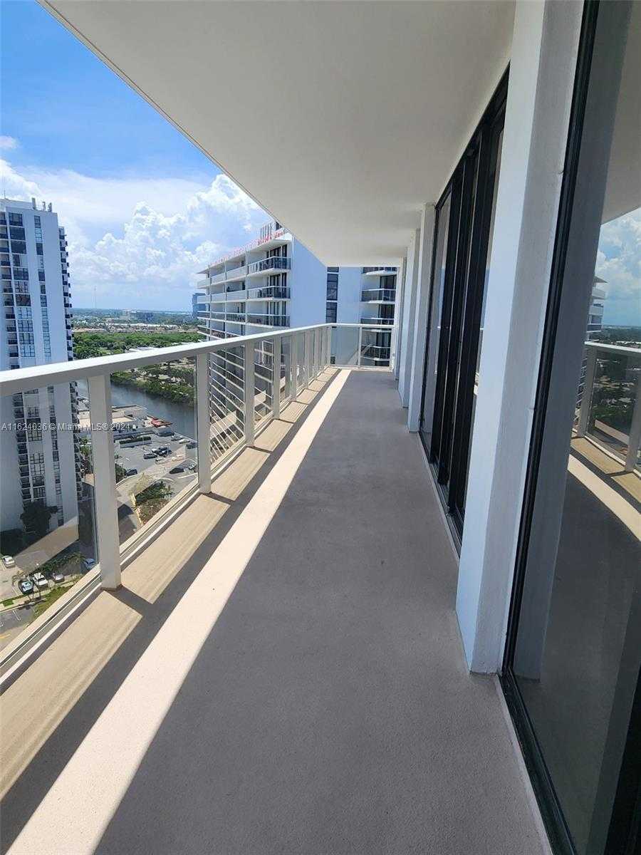 Small Image of 3731 NORTH COUNTRY CLUB DR #2127, Aventura Number 45
