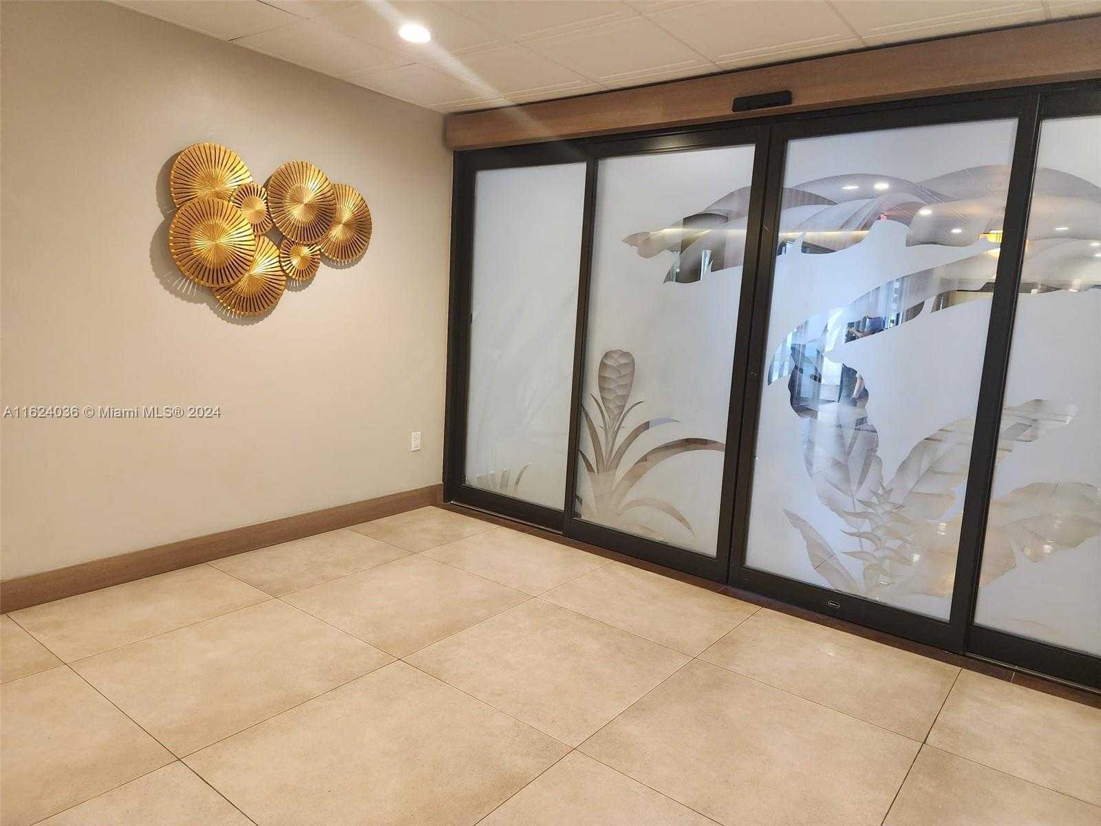 Small Image of 3731 NORTH COUNTRY CLUB DR #2127, Aventura Number 8
