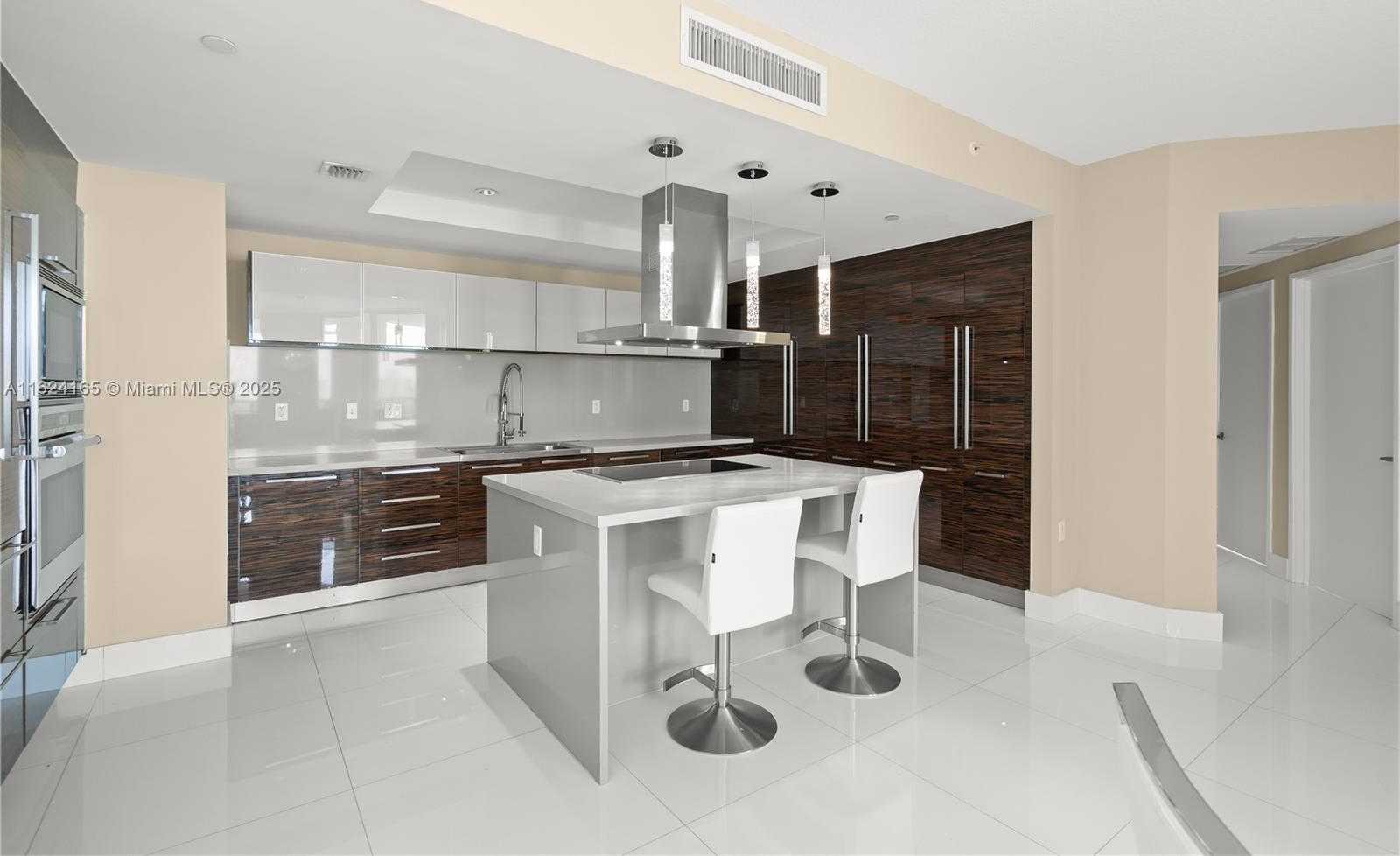 Small Image of 150 SUNNY ISLES BLVD #1-UPH2, Sunny Isles Beach Number 11