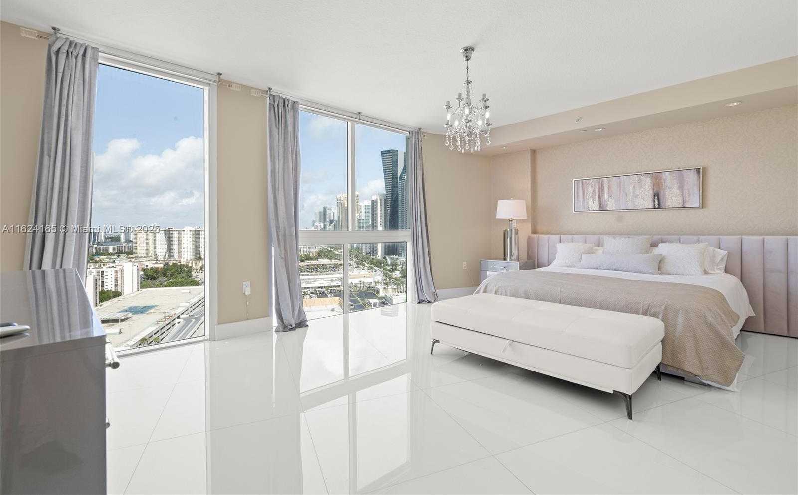 Small Image of 150 SUNNY ISLES BLVD #1-UPH2, Sunny Isles Beach Number 16