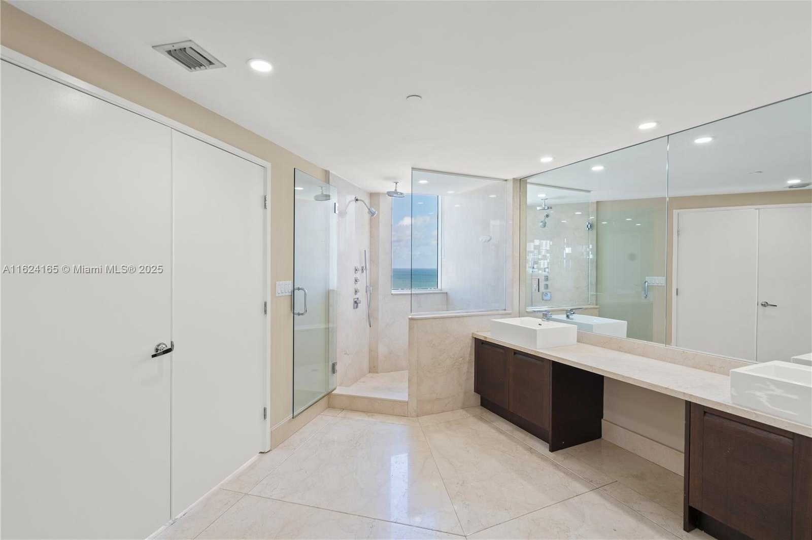 Small Image of 150 SUNNY ISLES BLVD #1-UPH2, Sunny Isles Beach Number 18
