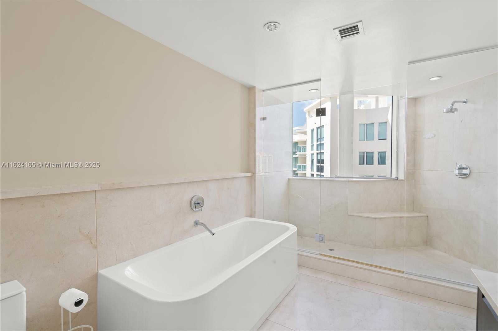 Small Image of 150 SUNNY ISLES BLVD #1-UPH2, Sunny Isles Beach Number 20
