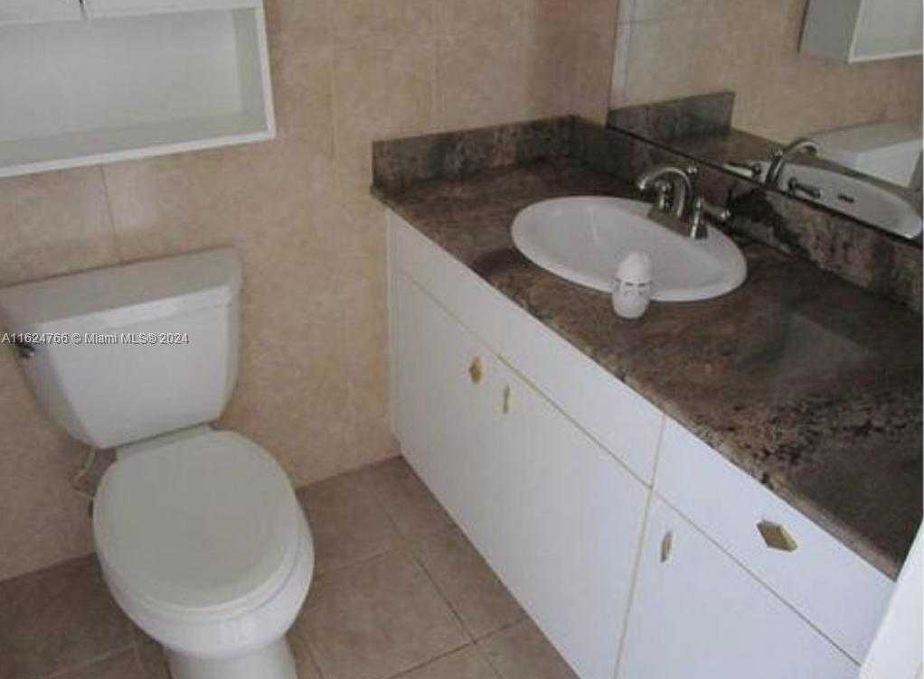 Small Image of 1965 SOUTH OCEAN DR #17A, Hallandale Beach Number 19