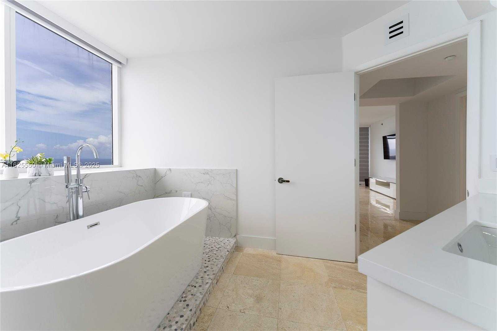 Small Image of 19111 COLLINS AVE #3608, Sunny Isles Beach Number 26