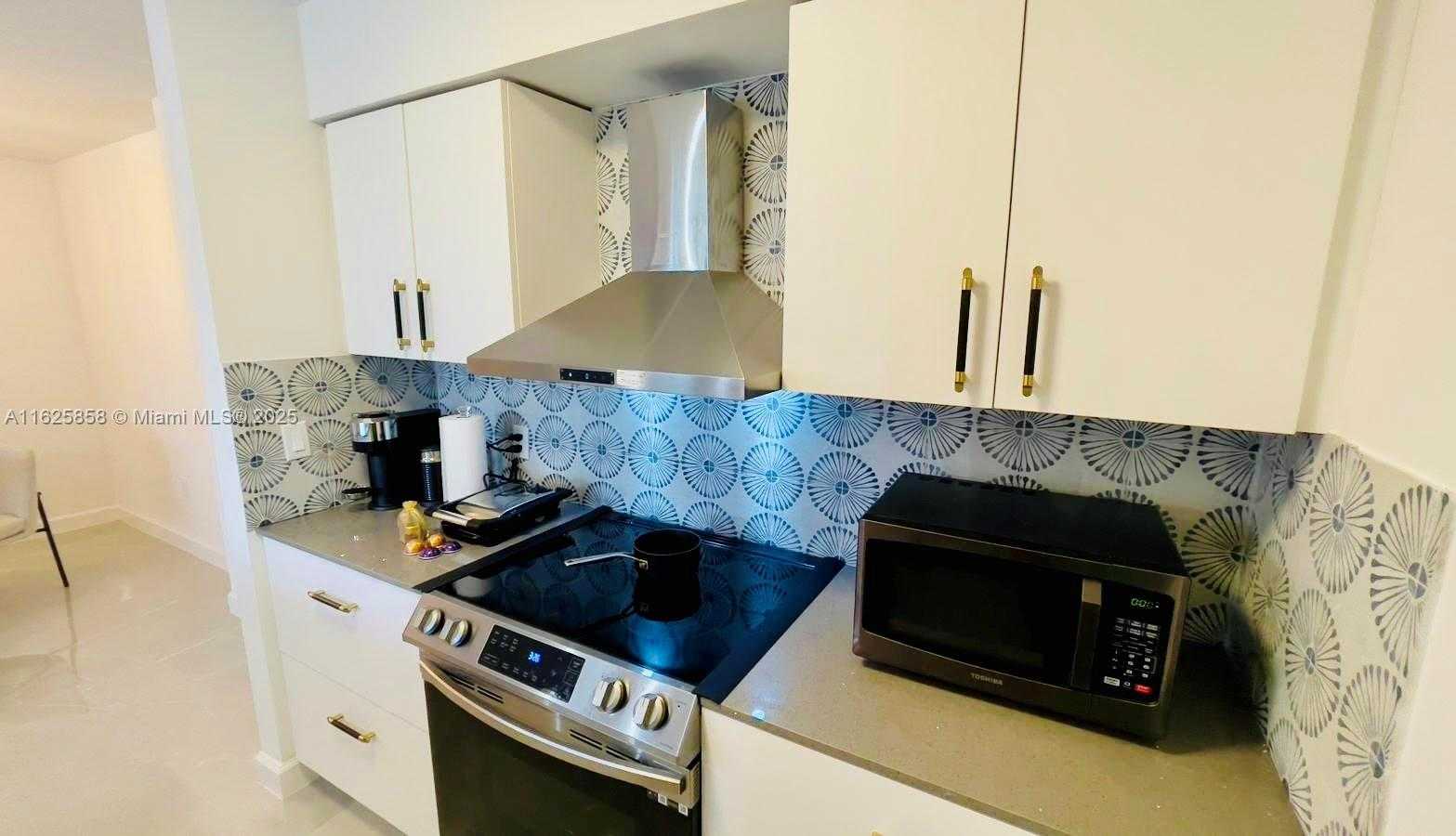 Small Image of 19901 EAST COUNTRY CLUB DR #2403, Aventura Number 9