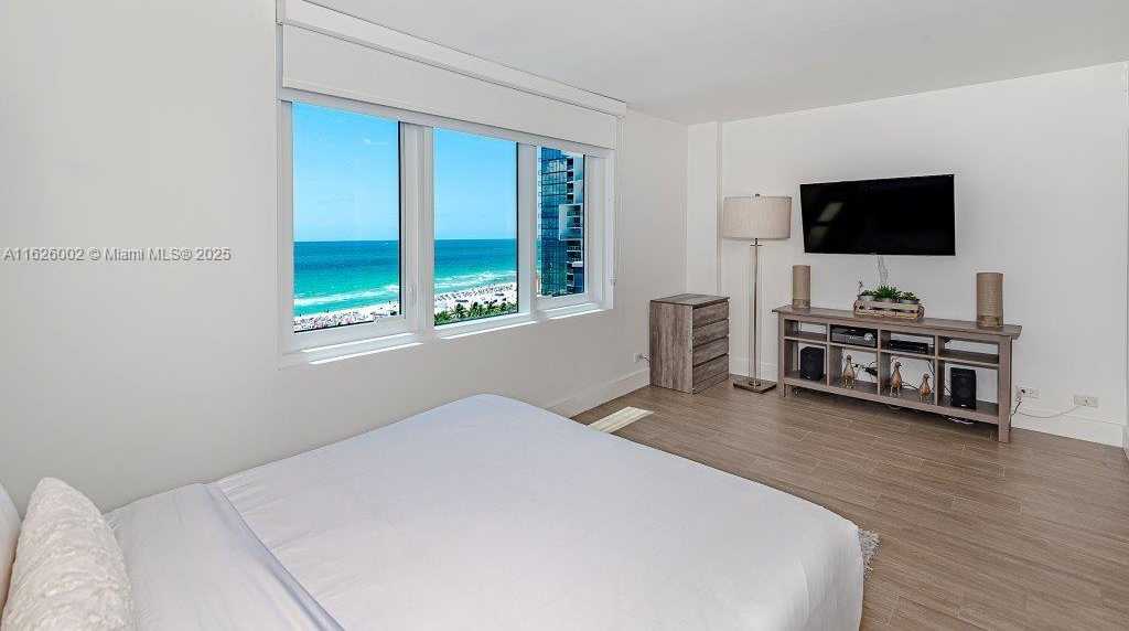 Small Image of 2301 COLLINS AVE #1242, Miami Beach Number 19
